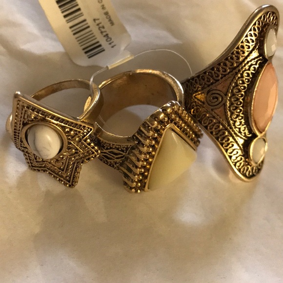 NWT set of 3 rings - Picture 8 of 8